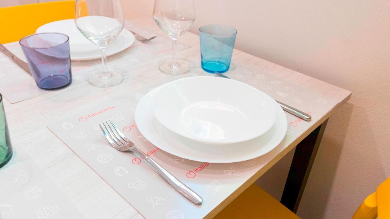 Italianway - Taramelli 60 Lägenhet Milano Exteriör bild
